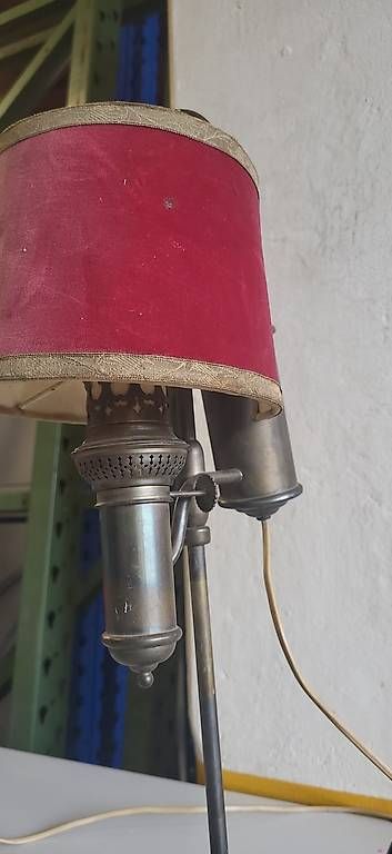 Lampes: Antike nostalgische Tischlampe – D'occasion à Rheineck par inf_kv7d 1