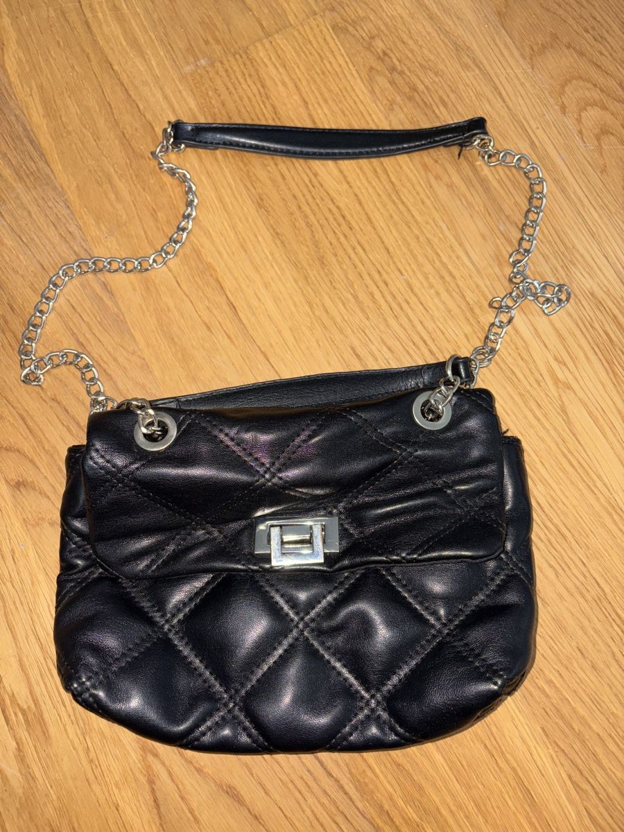 Borse da donna: Kleine schwarze Handtasche – Usato da St. Gallen venduto da sabrinaleu