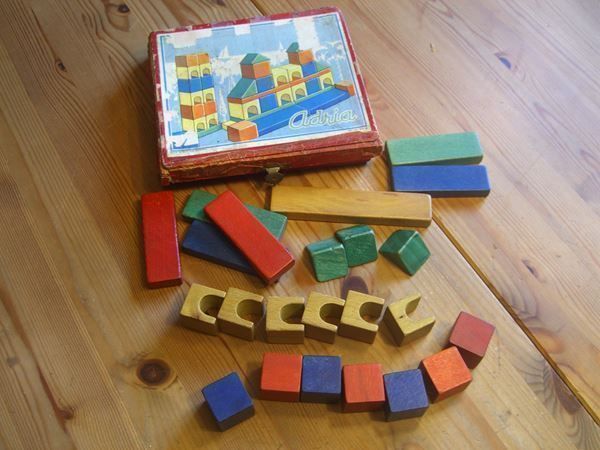 Kit di costruzioni: alter Holzbaukasten "Adria" – Usato da Winterthur venduto da Gaia 4