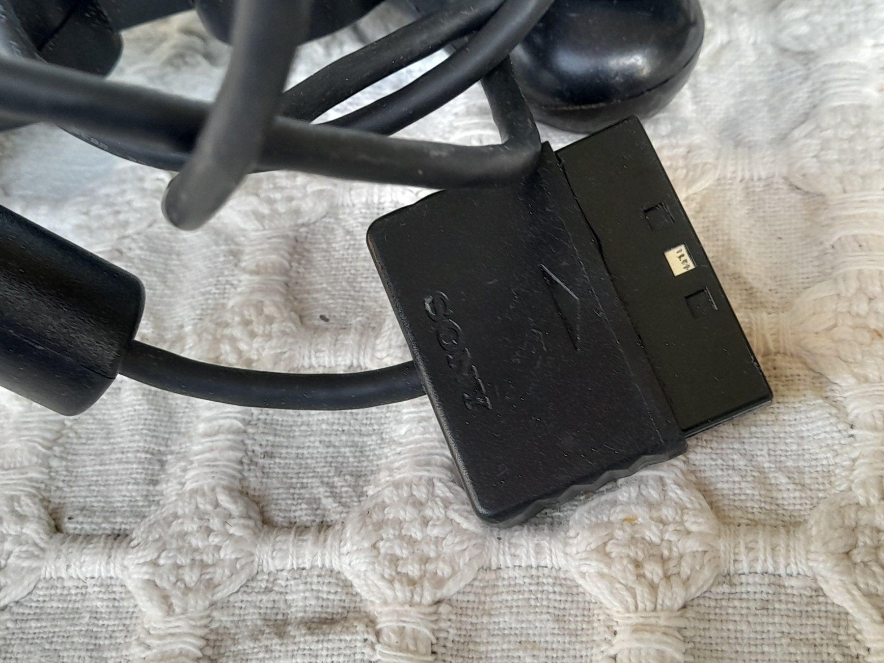 Sony Controller: Sony Playstation Controller – Usato da Thun venduto da Treff.....e 5