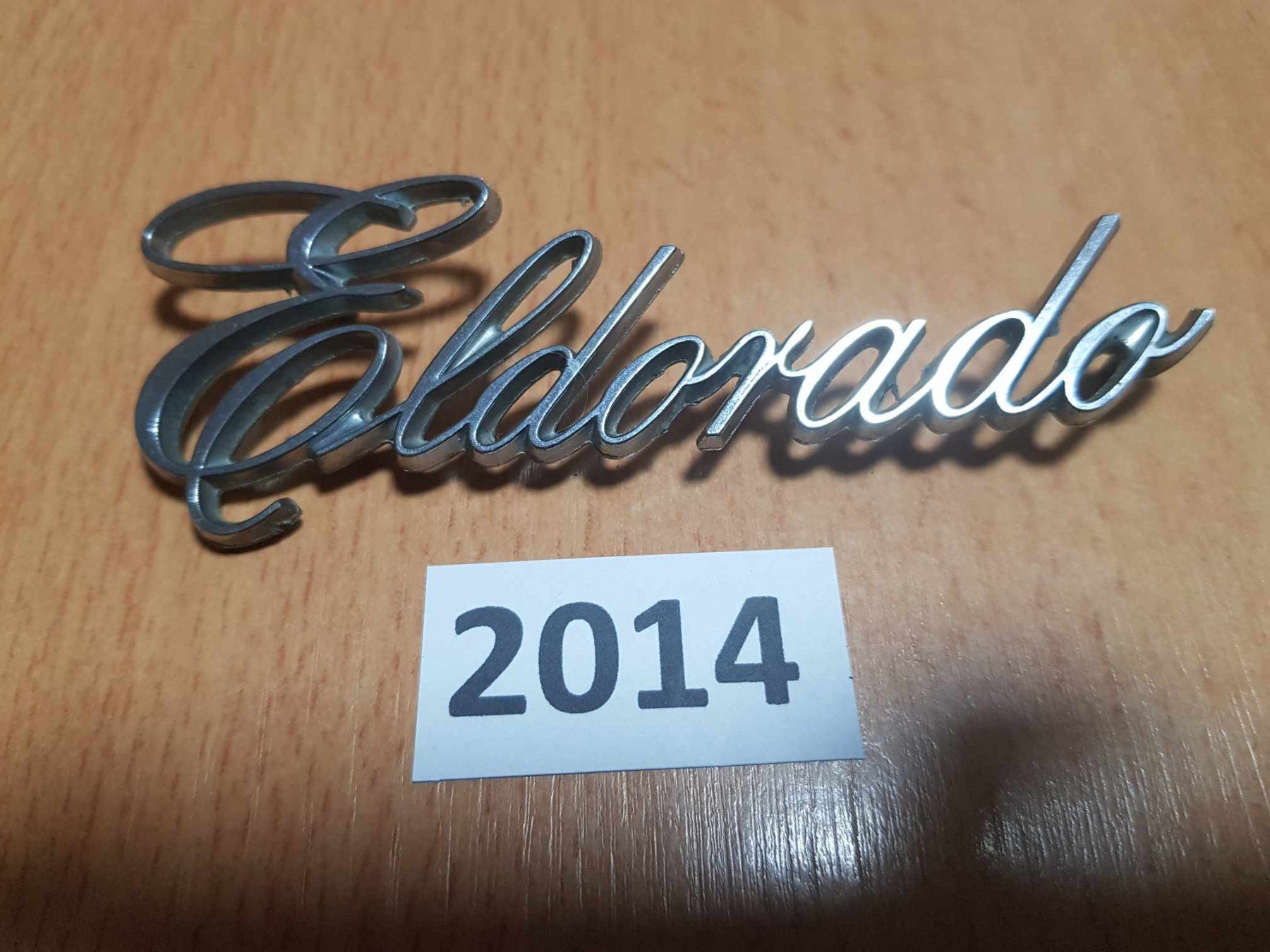 Toutes les pièces auto: Eldorado Emblem – D'occasion à Niedergösgen par usc_l8gm