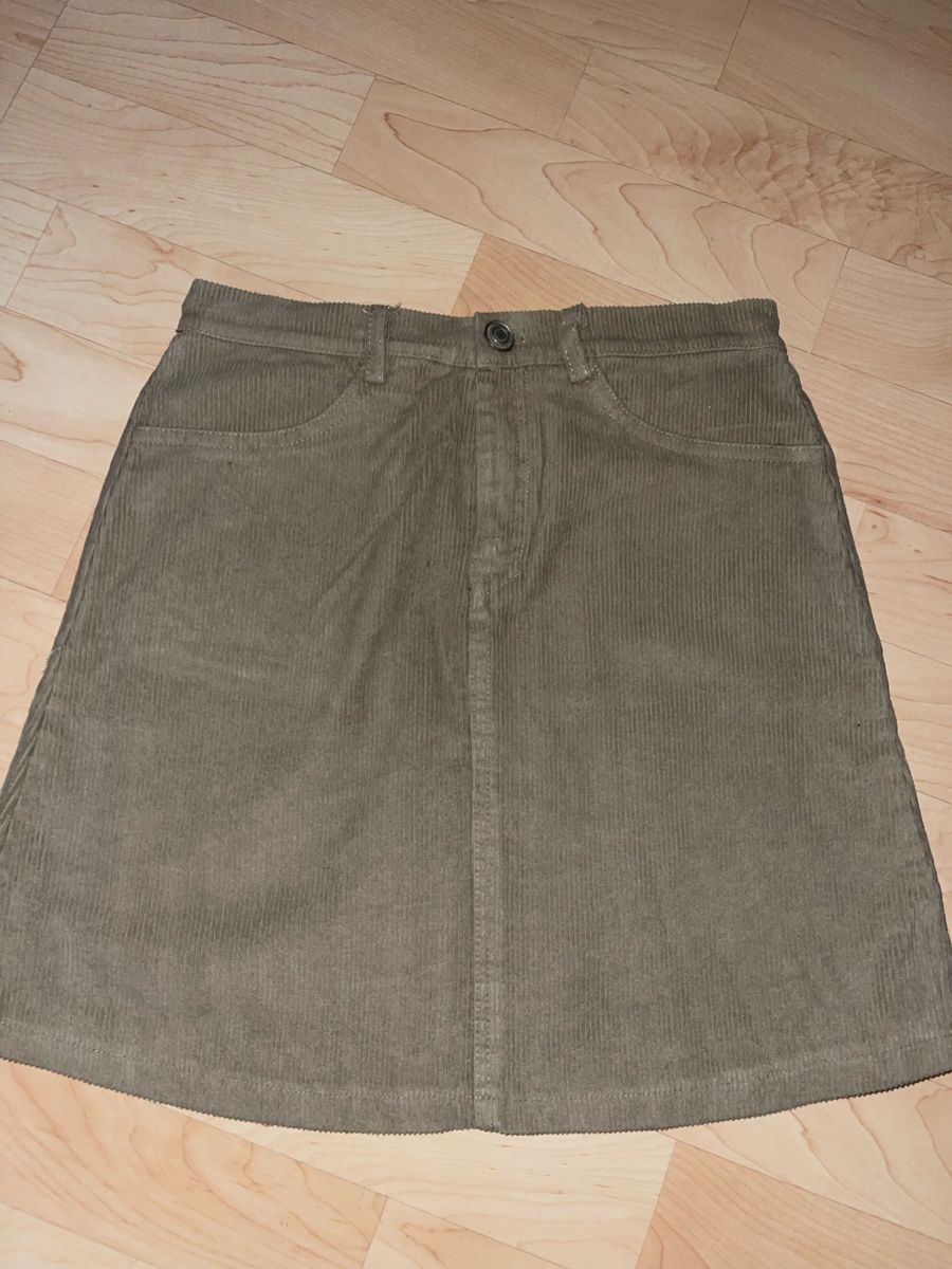 Brandy Melville Vestiti & Gonne: Minirock Brandy Melville – Nuovo (secondo la descrizione) da Ruggell venduto da a_w_mc7m