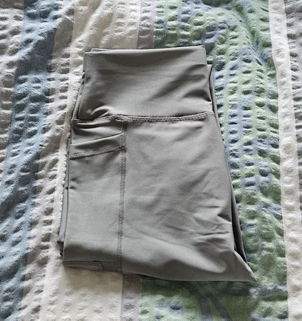 Sport-Leggins Gr. L - Spendenaktion