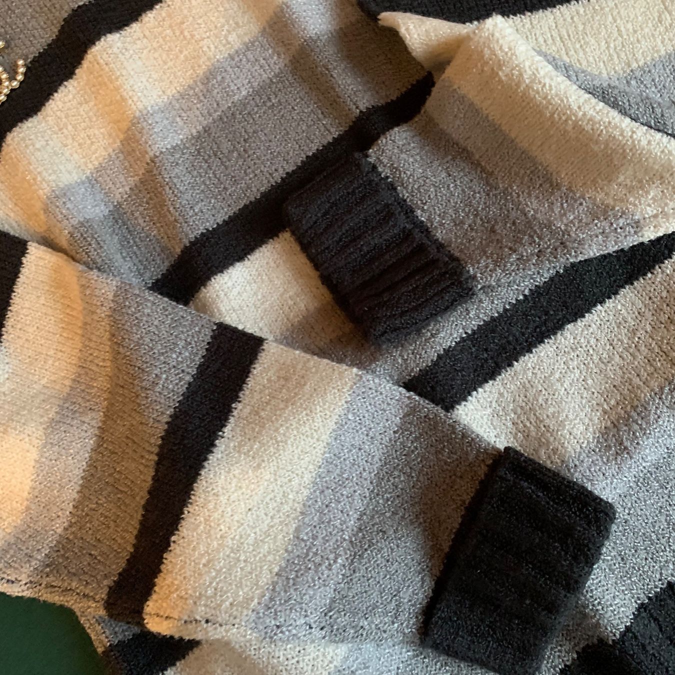 Maglioni & Felpe: VINTAGE COSMOS Pullover  Zustand: Perfekt wie NEU – Usato da Interlaken venduto da Bona55 9