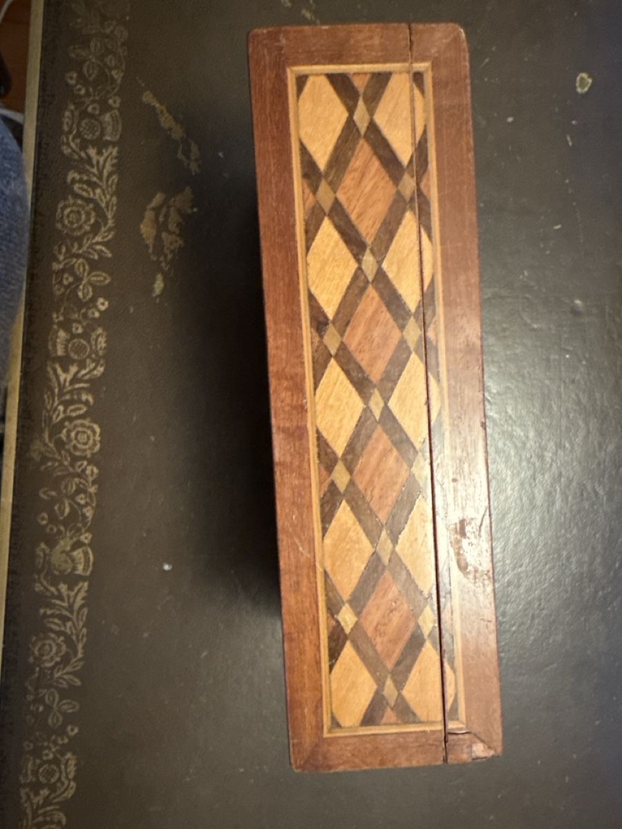 Portagioie: Schatulle mit Marqueterie – Usato da Gunten venduto da seeundberge 1