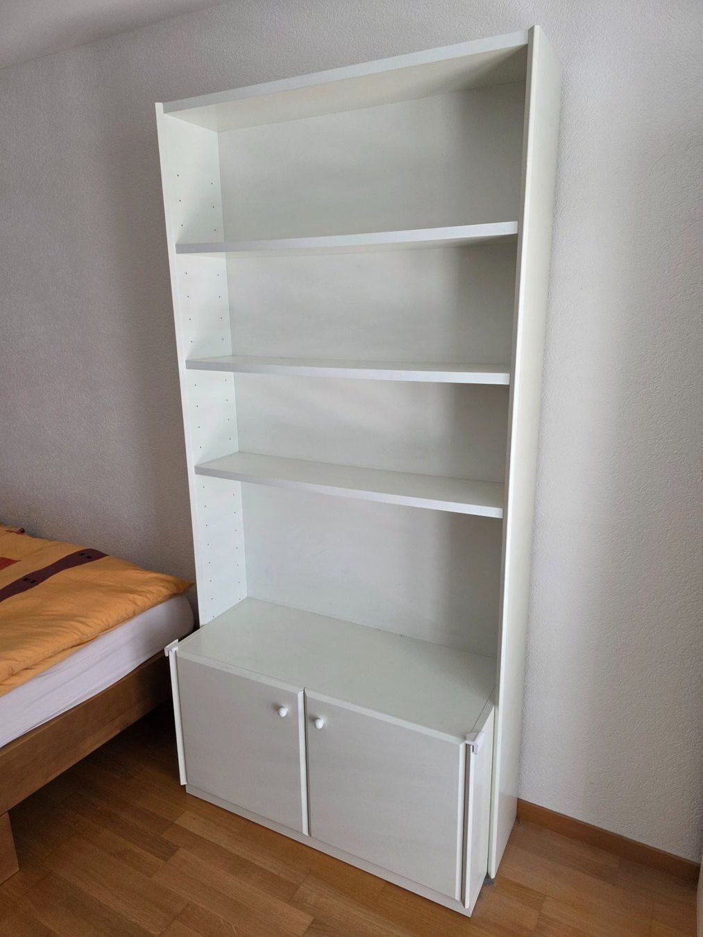 Scaffali: Bücher Regal Schrank Korpus Kommode weiss – Usato da Walterswil BE venduto da Lonitti