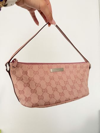 Gucci GG Canvas Pochette Tasche
