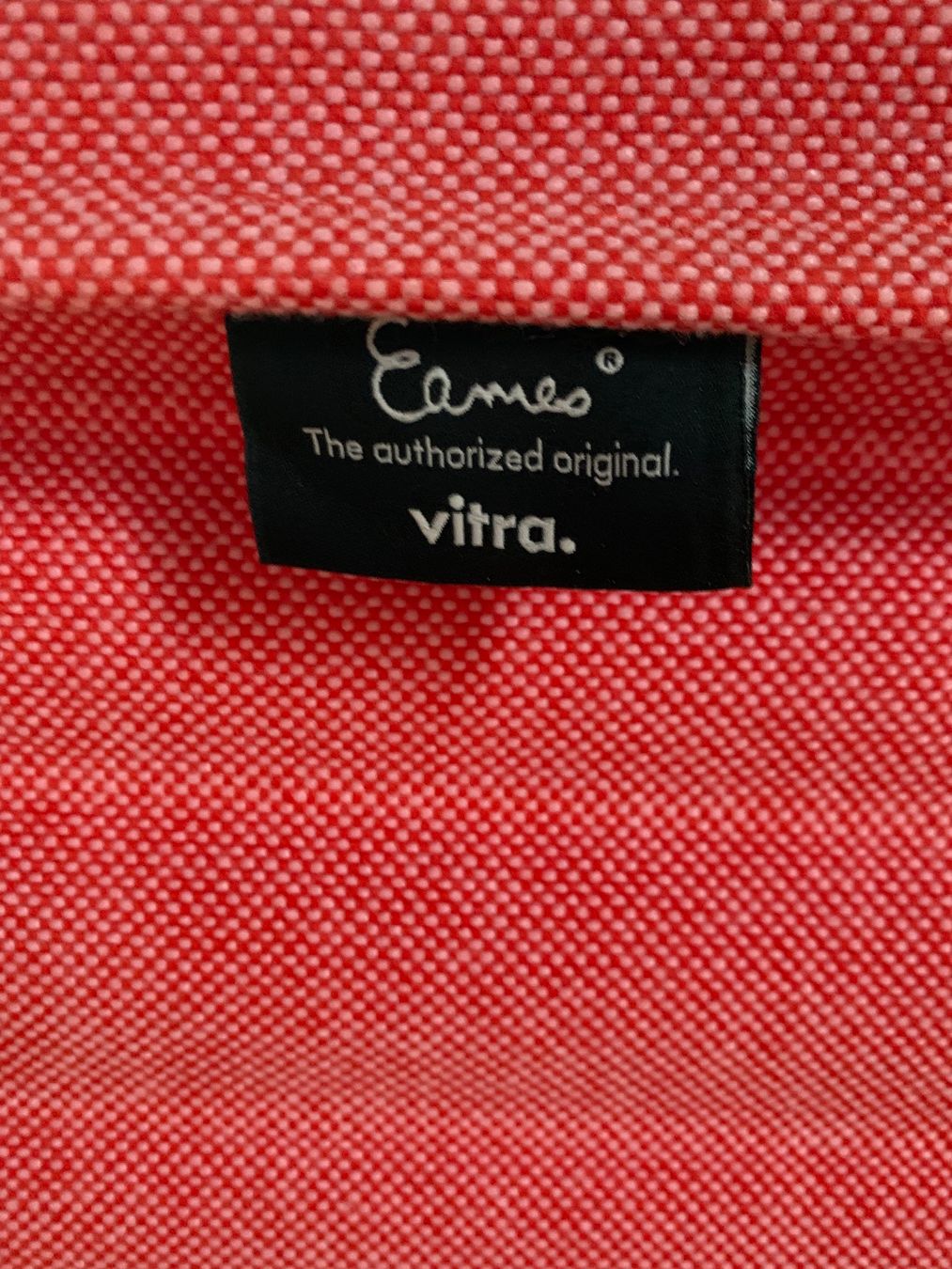 Vitra Poltrone: SESSEL EAMES EA 115 VITRA – Usato da Winterthur venduto da fristab 2
