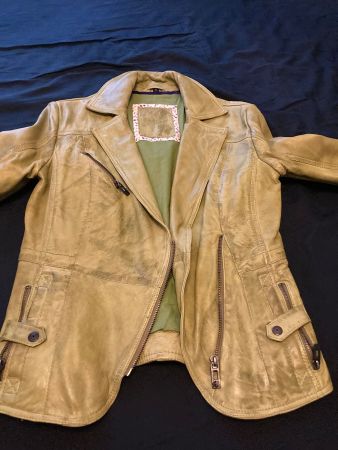 Hellgrüne MAZE  Lederjacke für den Übergang, Grösse M Top