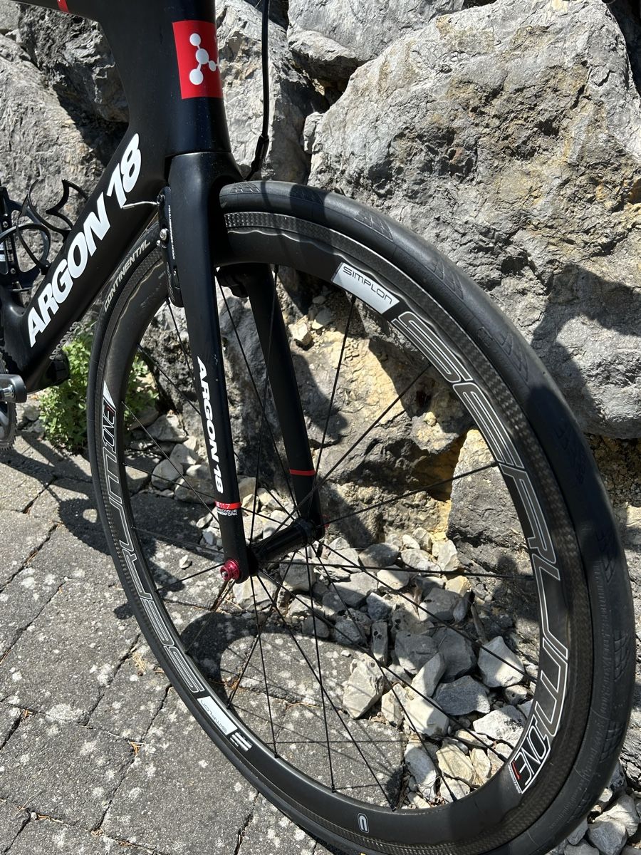 Biciclette: Argon 18 E117 Tri Ultegra Di2 – Usato da Stetten SH venduto da aze_x789 2