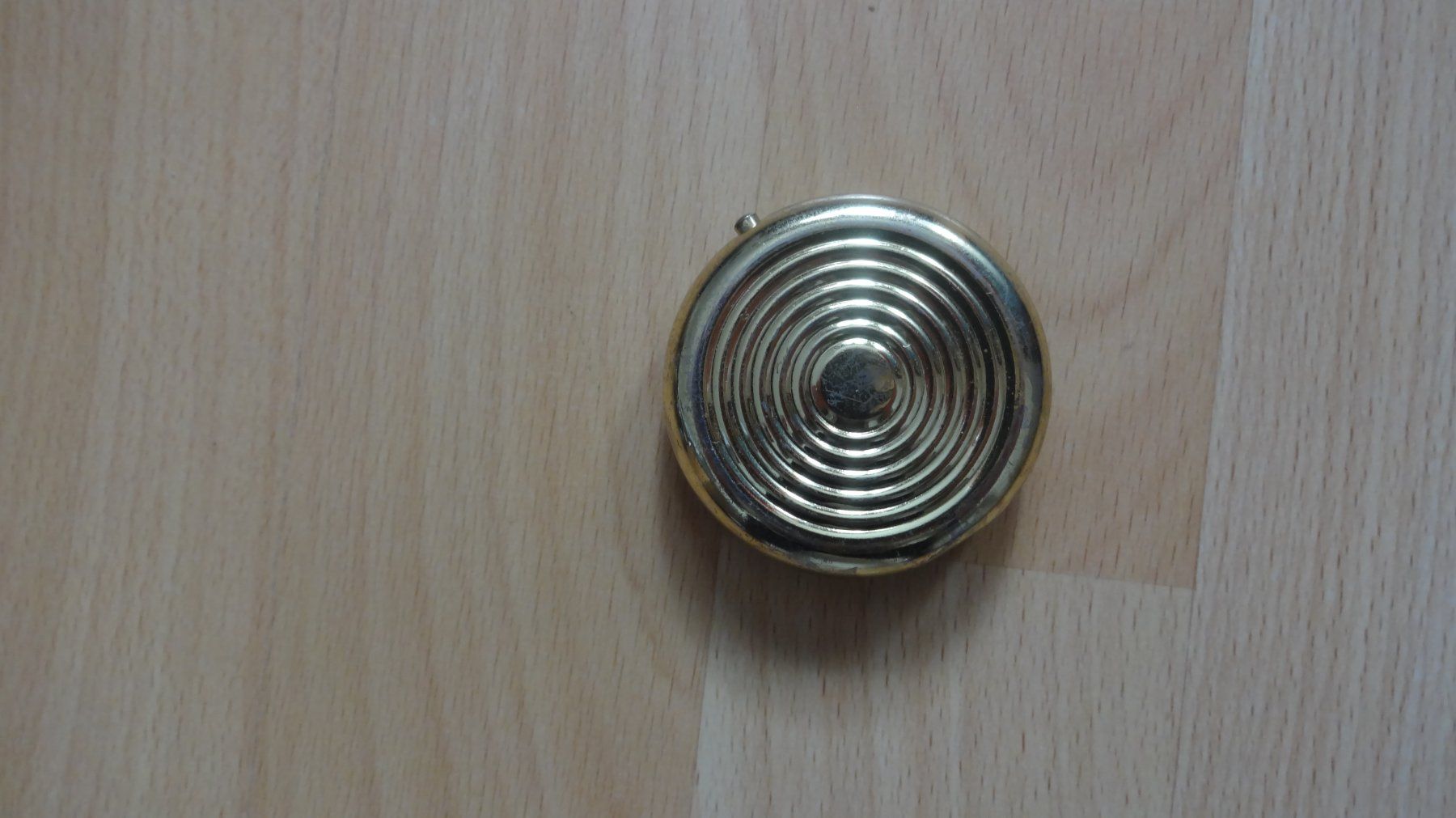 Sonstige Kosmetik & Pflege: Wunderschöne Pillen - Box – Gebraucht aus Fisibach von goldfasan52 1