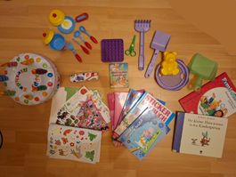 Kinder Spielzeug Set diverse Bücher und Zubehör gebraucht