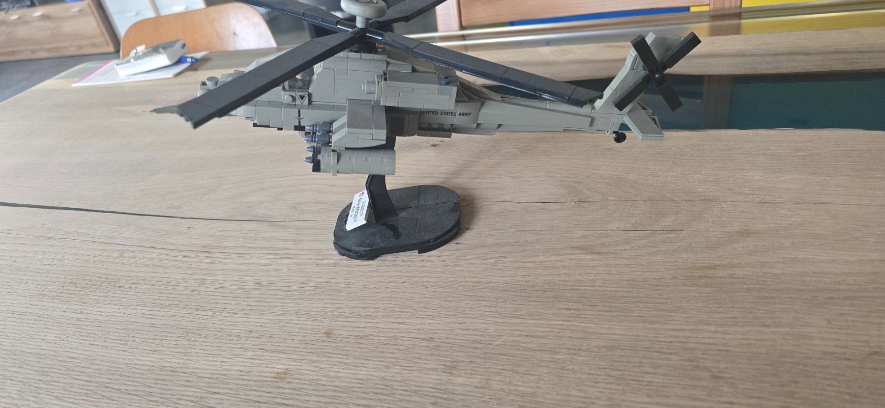 Cobi Kit di modellismo & Modellini statici: COBI Apache Helikopter US Army, neuwertig! – Usato da Lauperswil venduto da iveco6 1