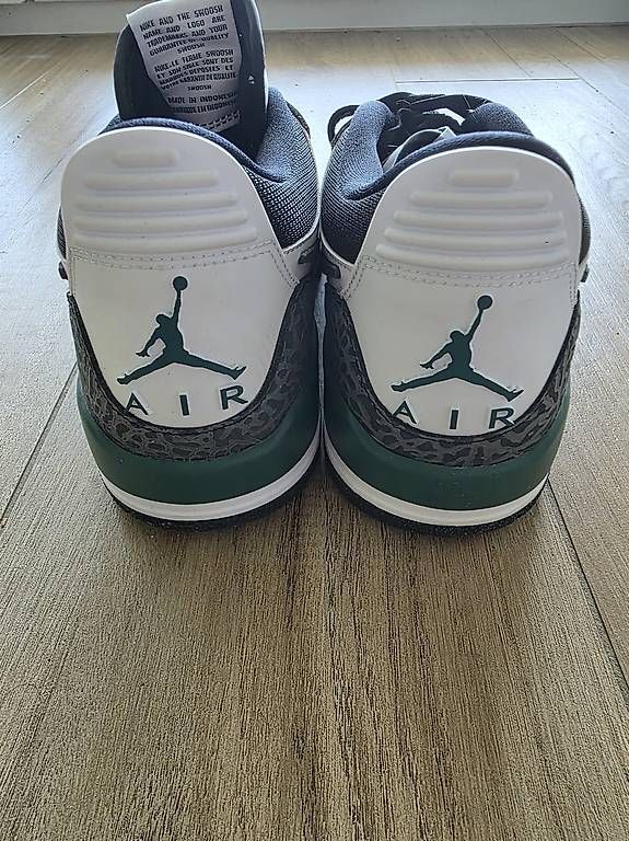 Herrenschuhe: Air Jordan Legacy – Gebraucht aus Oeschgen von Adr_6kwk 3