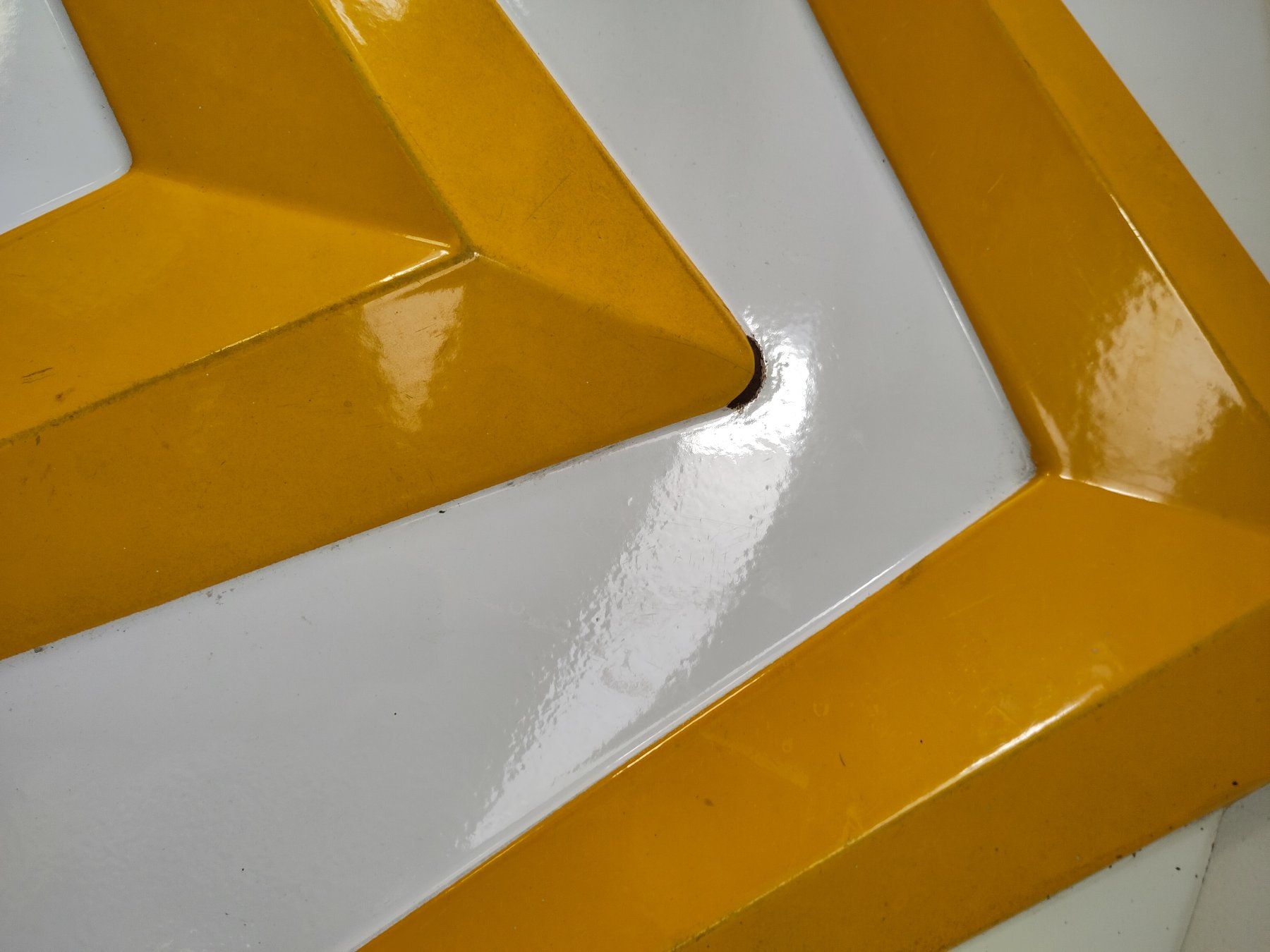 Citroën Insegne: altes Citroen Logo Blechschild – Usato da Kriens venduto da treefrog77 2