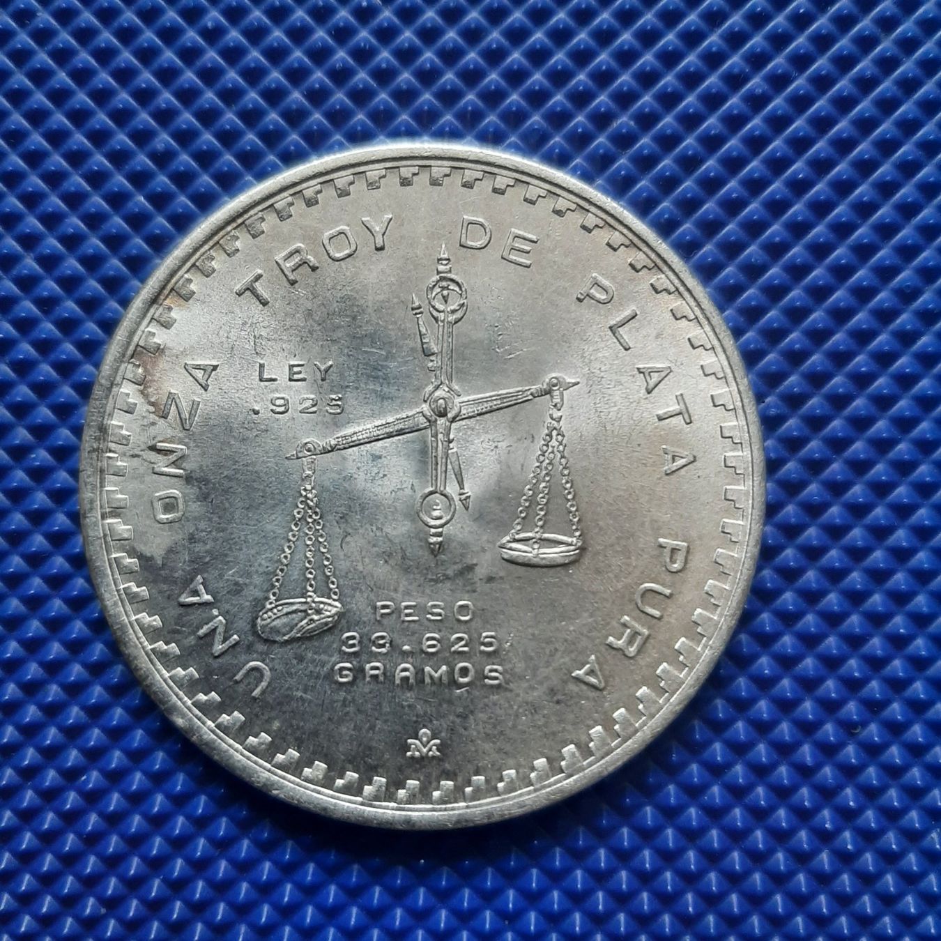 Medaglie: 1 oz Mexico Silver 1979 – Usato da Carouge GE venduto da cecob0909