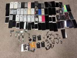 iPhone / Samsung / Huawei Ersatzteile / Paket / Bundle / Mix