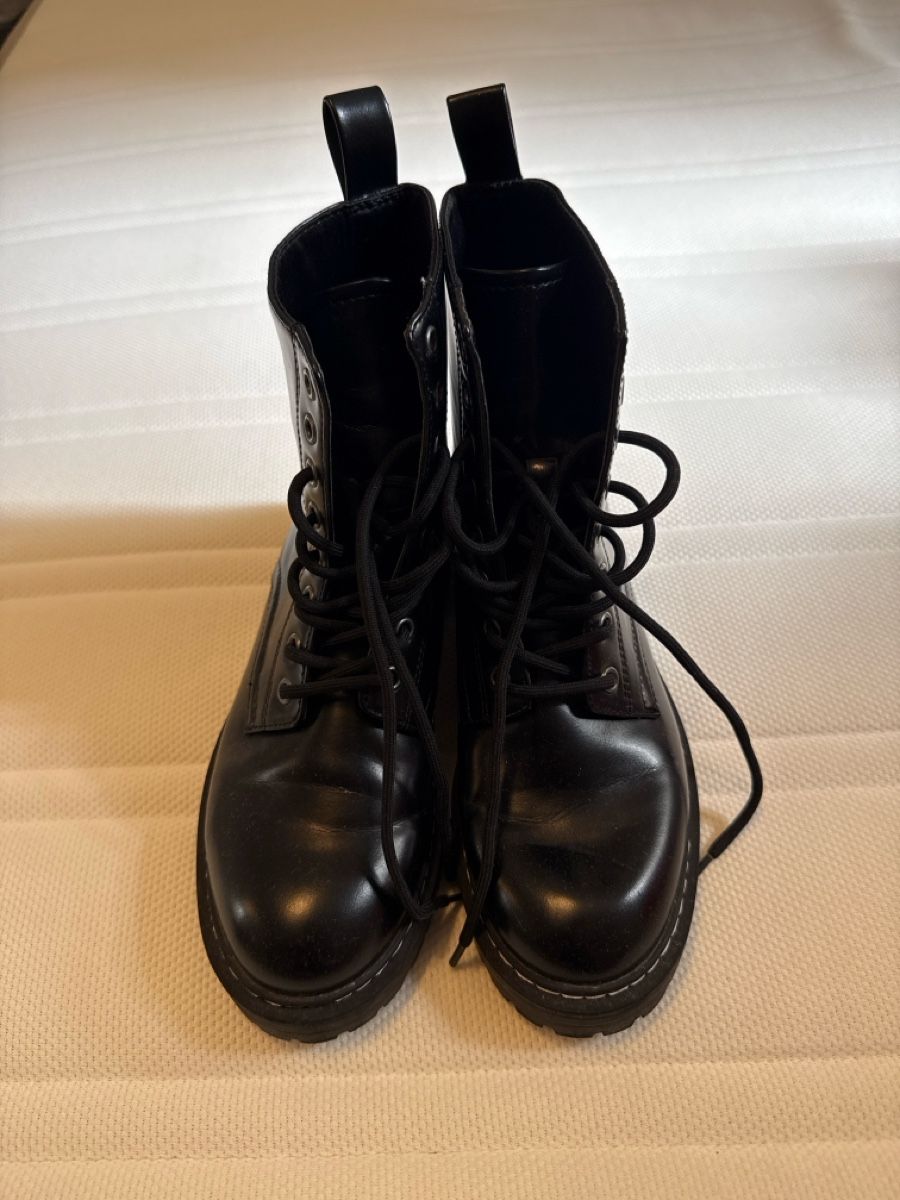 Damenschuhe: Winterschuhe – Gebraucht aus Zürich von joe_9lm9 2