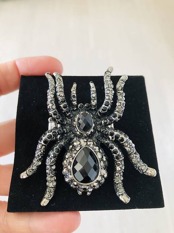 Anelli: Gothic Spider Ring with Stones + Matching Earrings – Usato da Lugano venduto da sho_pym8