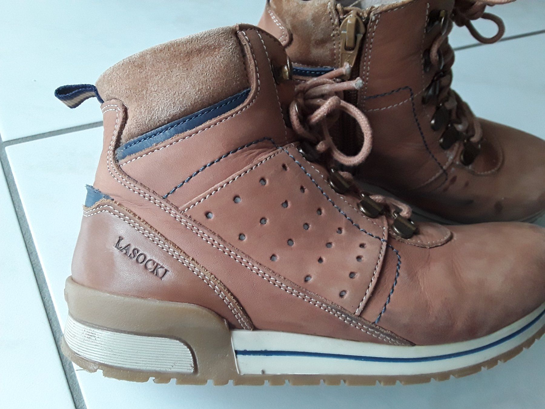 Scarpe da uomo: LASOCKI SCHUHE Grösse 34 – Usato da Heimberg venduto da Samprof 1