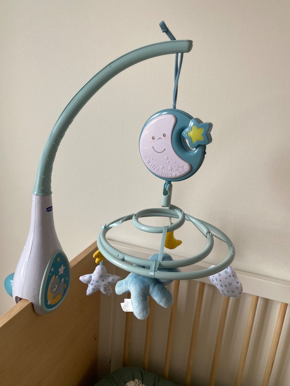 Chicco Giocattoli: Chicco Next2Dreams Mobile hellblau – Usato da Trachslau venduto da M_Schmid81 1