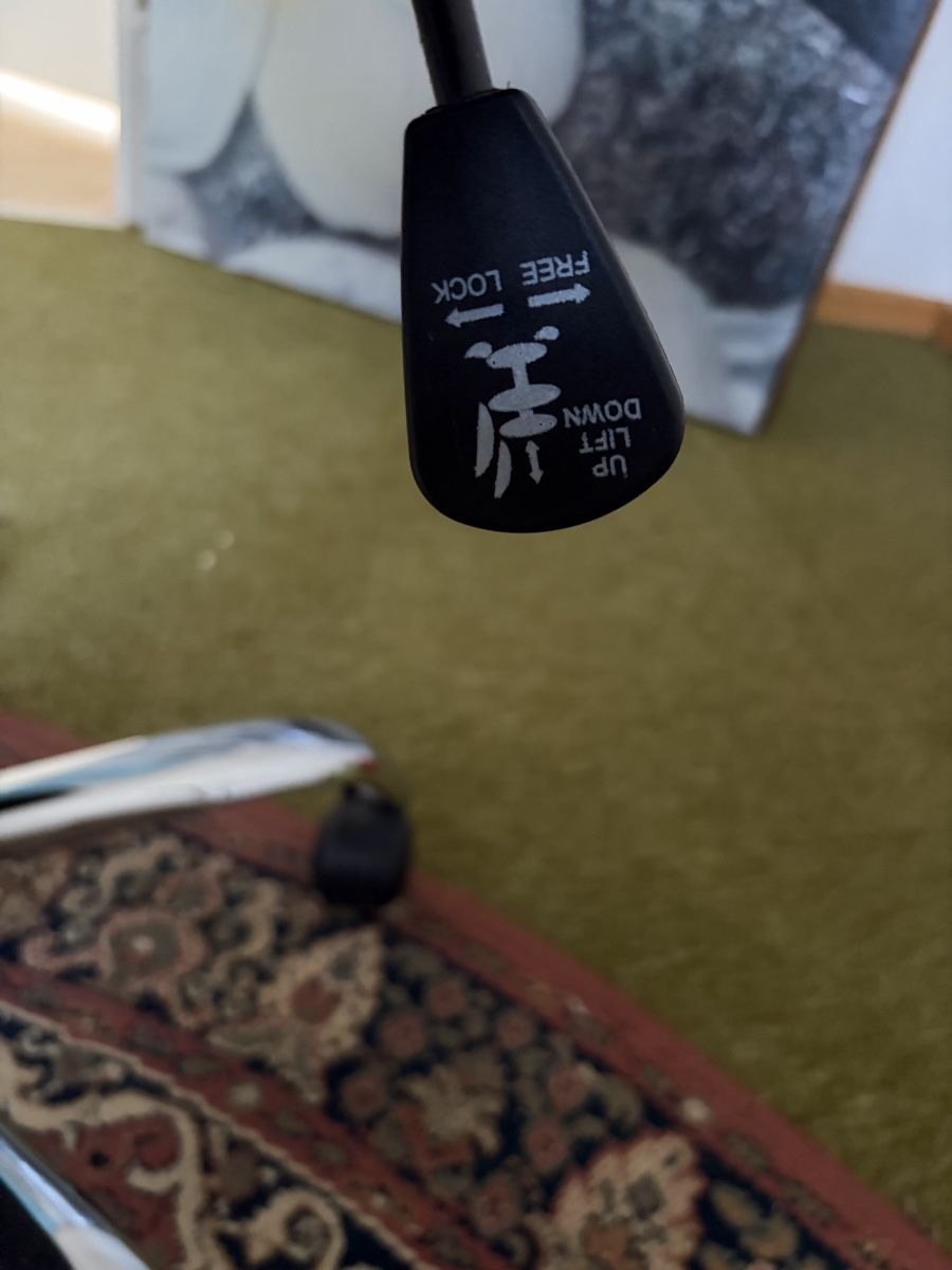 Chaises: Bürostuhl – D'occasion à Heimberg par Blackwitch 2