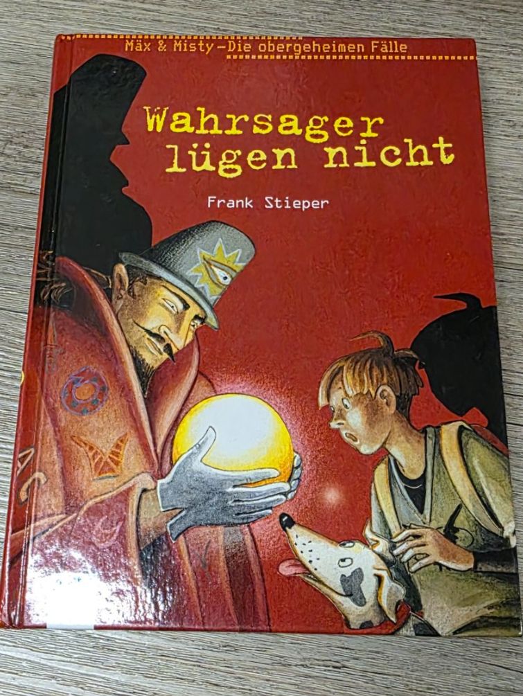 Bücher: Max&Misty: Wahrsager lügen nicht – Gebraucht aus Niederbipp von Tamara15101995