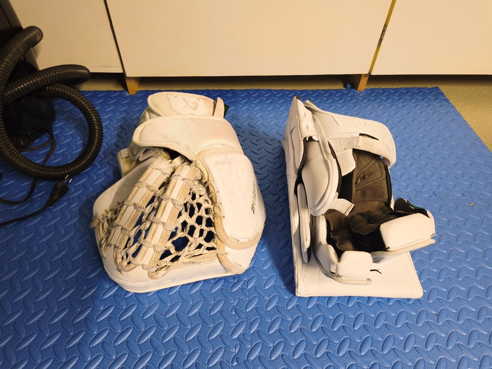 Bauer Schutz & Schoner: bauer goalie set zu verkaufen – Gebraucht aus Brunegg von Crazyhazy 4