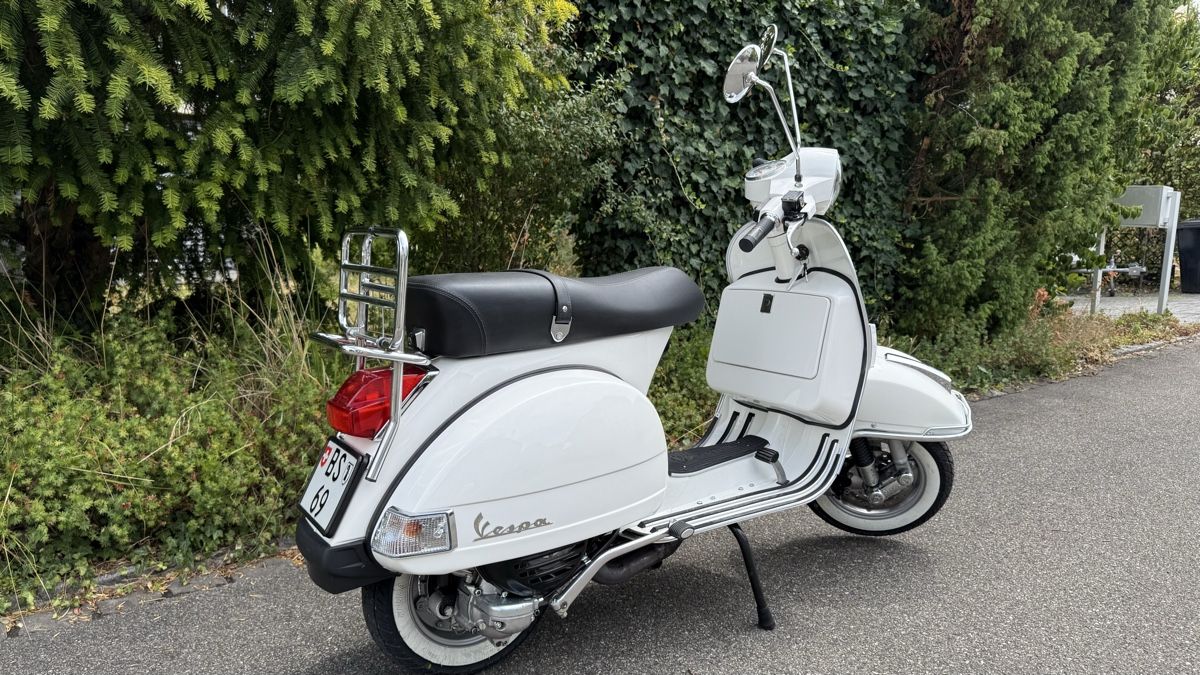Vespa Scooters: Vespa PX 125 Montebianco – Gebraucht aus Basel von Campanelle 3