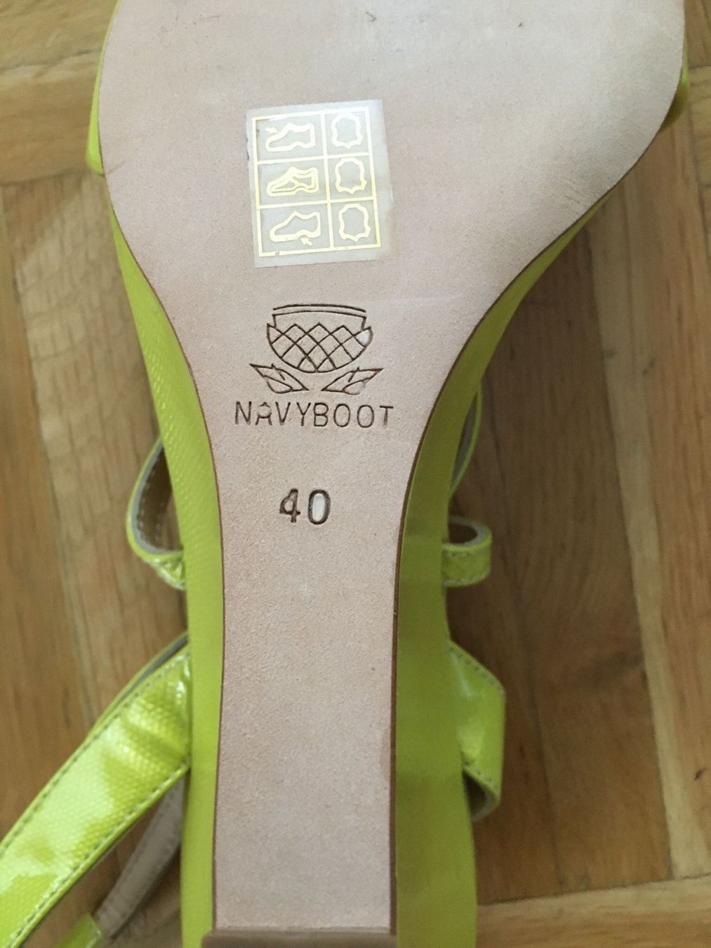 Navyboot Scarpe da donna: Navyboot Sandale Schuhe Gr. 40 26cm Neu! – Nuovo e nell'imballaggio originale da Rüfenacht BE venduto da anelesa 3
