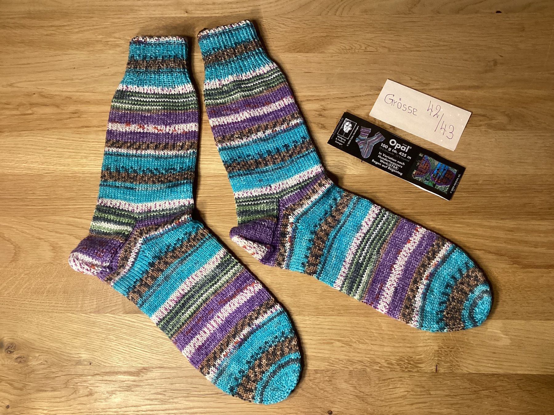 Calze: Handgestrickte Hundertwasser Socken – Nuovo e nell'imballaggio originale da Flawil venduto da kruemeli02 4