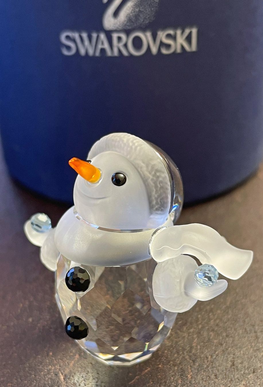 Swarovski Statuette: Swarovski Schneemann 4 cm mit Schneeball – Nuovo e nell'imballaggio originale da Chur venduto da elifornico 4