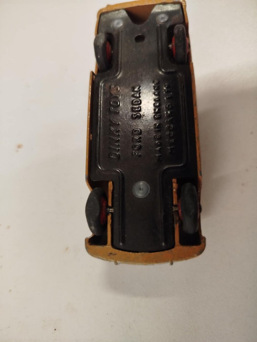Dinky Toys Modellini d'auto: Dinky Toys (nr 10) – Usato da La Chaux-de-Fonds venduto da Emmaus2300CDF 6