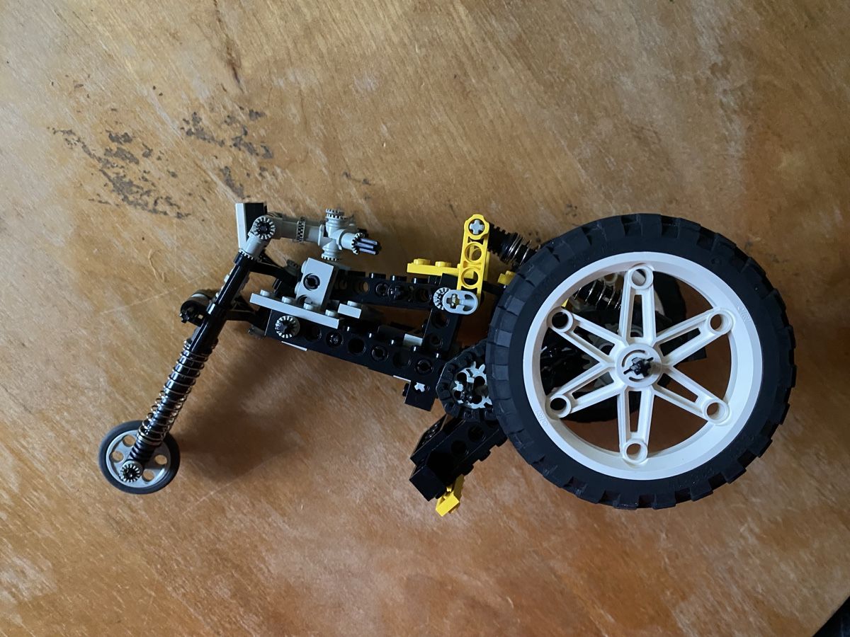Lego Kit di costruzioni: 2 Lego Technic Sets Claas Traktor und Trike – Usato da Zizers venduto da dalaub 3