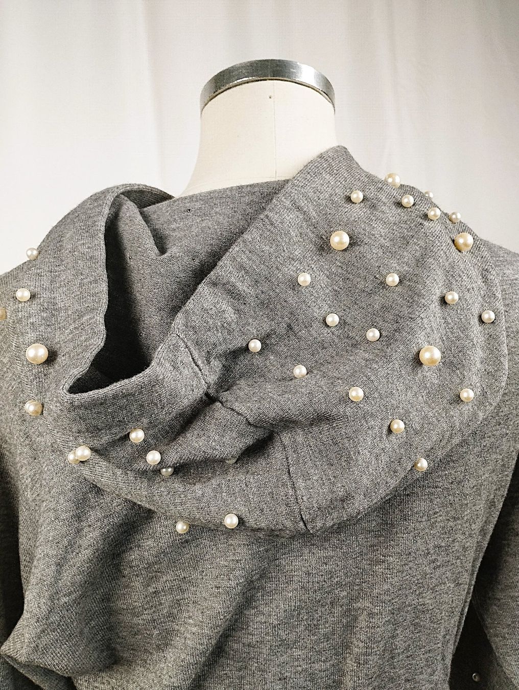 Zara Pulls & Sweat-shirts: ZARA Pullover Gr. S – D'occasion à Schübelbach par Restwert_Schubelbach 4