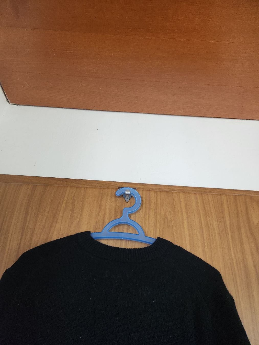 Maglioni & Felpe: Pull Farah 100% Laine Noir Taille M  – Usato da Niedergösgen venduto da Eva2410 3
