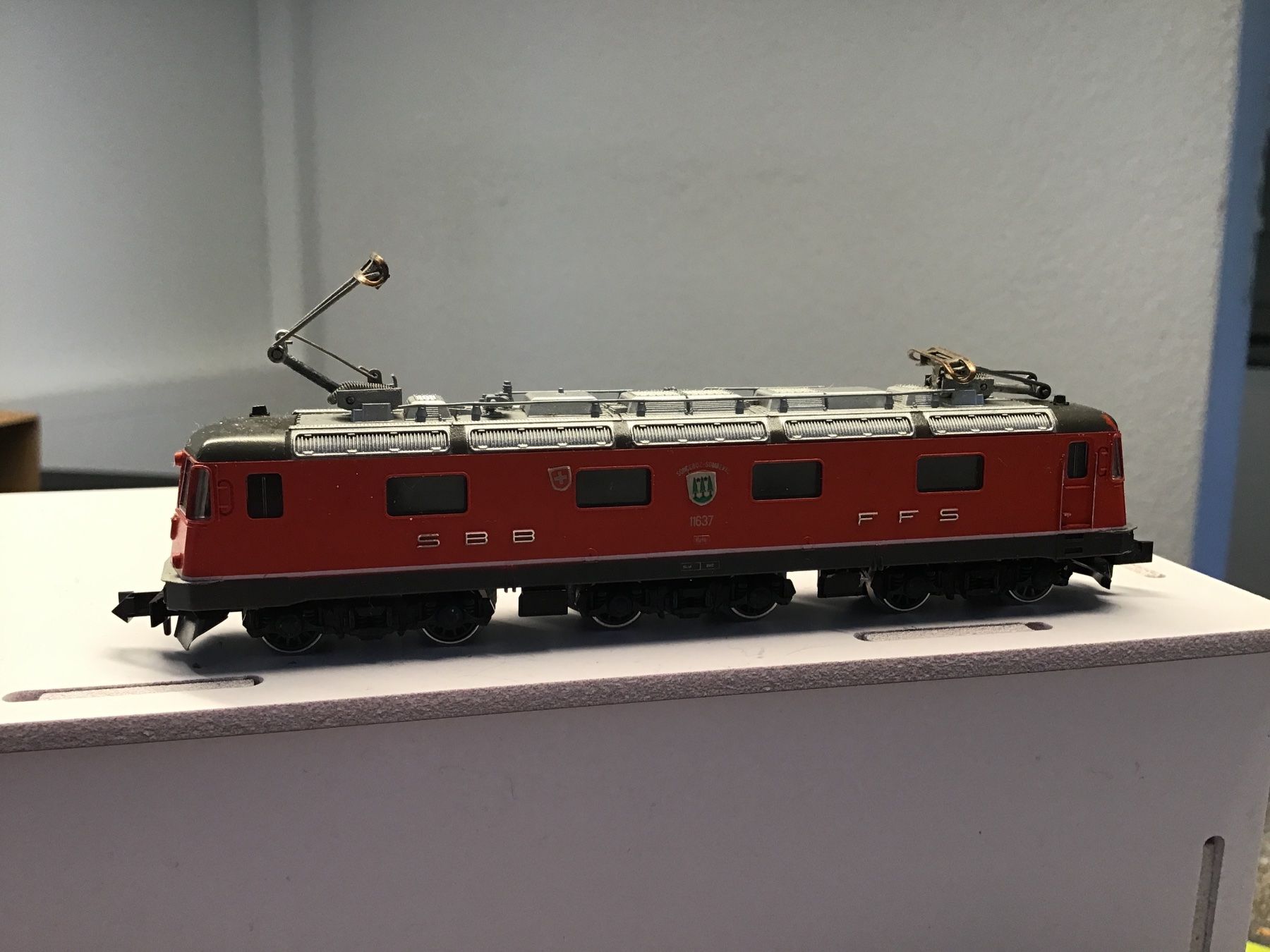 Kato Modellini di ferrovie: Kato N 2 mal re 6/6 ohne Puffer – Usato da Männedorf venduto da Spezial-Modelle 3