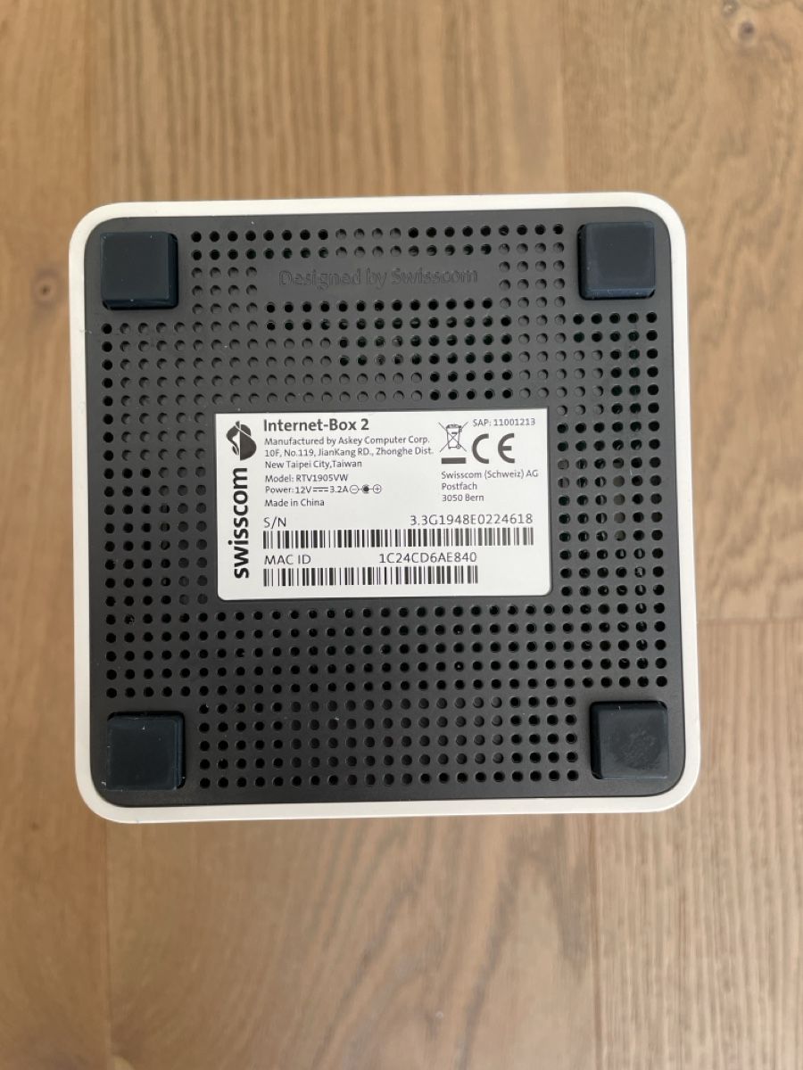 Swisscom Modems & Router: Swisscom Internet-Box 2 good condition – Gebraucht aus Vufflens-Château von 03p_kf9f 4
