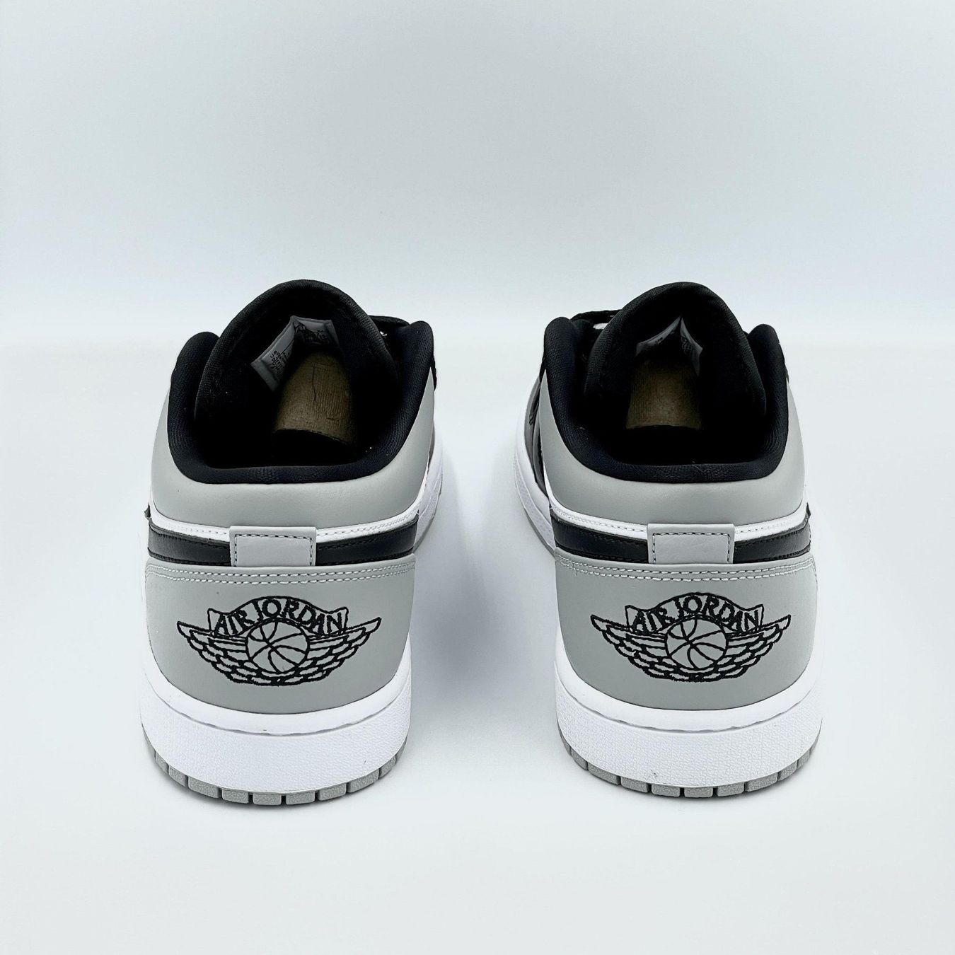 Jordan Scarpe da uomo: Nike Air Jordan 1 Low Shadow Toe EU 43 – Nuovo e nell'imballaggio originale da Erlinsbach venduto da sasneakers 3
