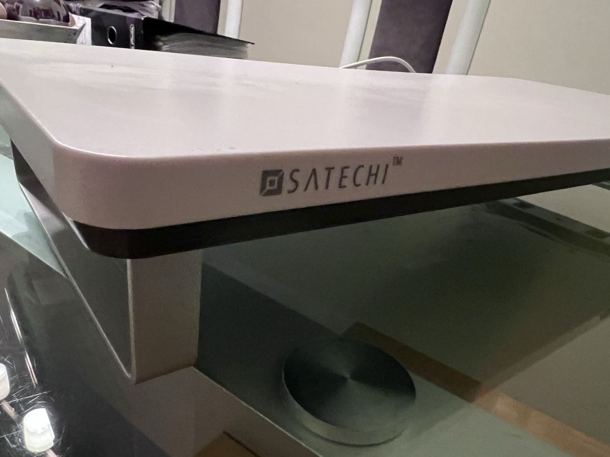 Satechi Altro in Decorazioni & Accessori: Satechi Bildschirmständer mit Anschlüssen – Usato da Volketswil venduto da Latinozh5 1