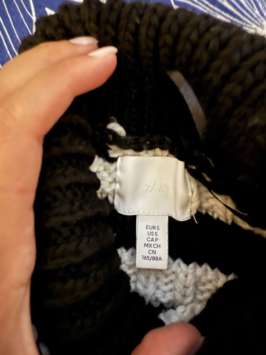 H&M Maglioni & Felpe: Gestreifter Strickpullover, Rollkragen, Grösse S, Neuwertig – Usato da Luzern venduto da Lorena.haj 1