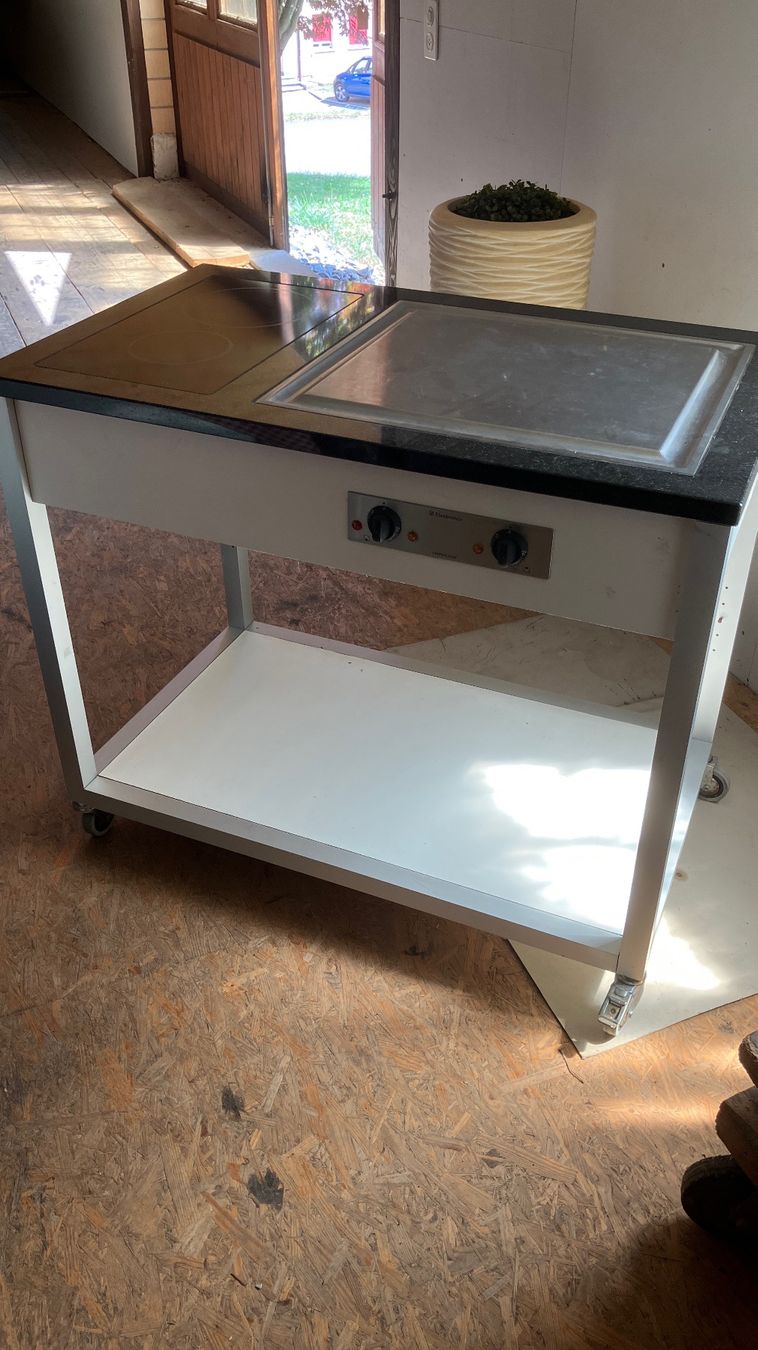 Electrolux Elettrodomestici da cucina: Outdoor Teppanyaki – Nuovo (secondo la descrizione) da Ruswil venduto da mbuender01