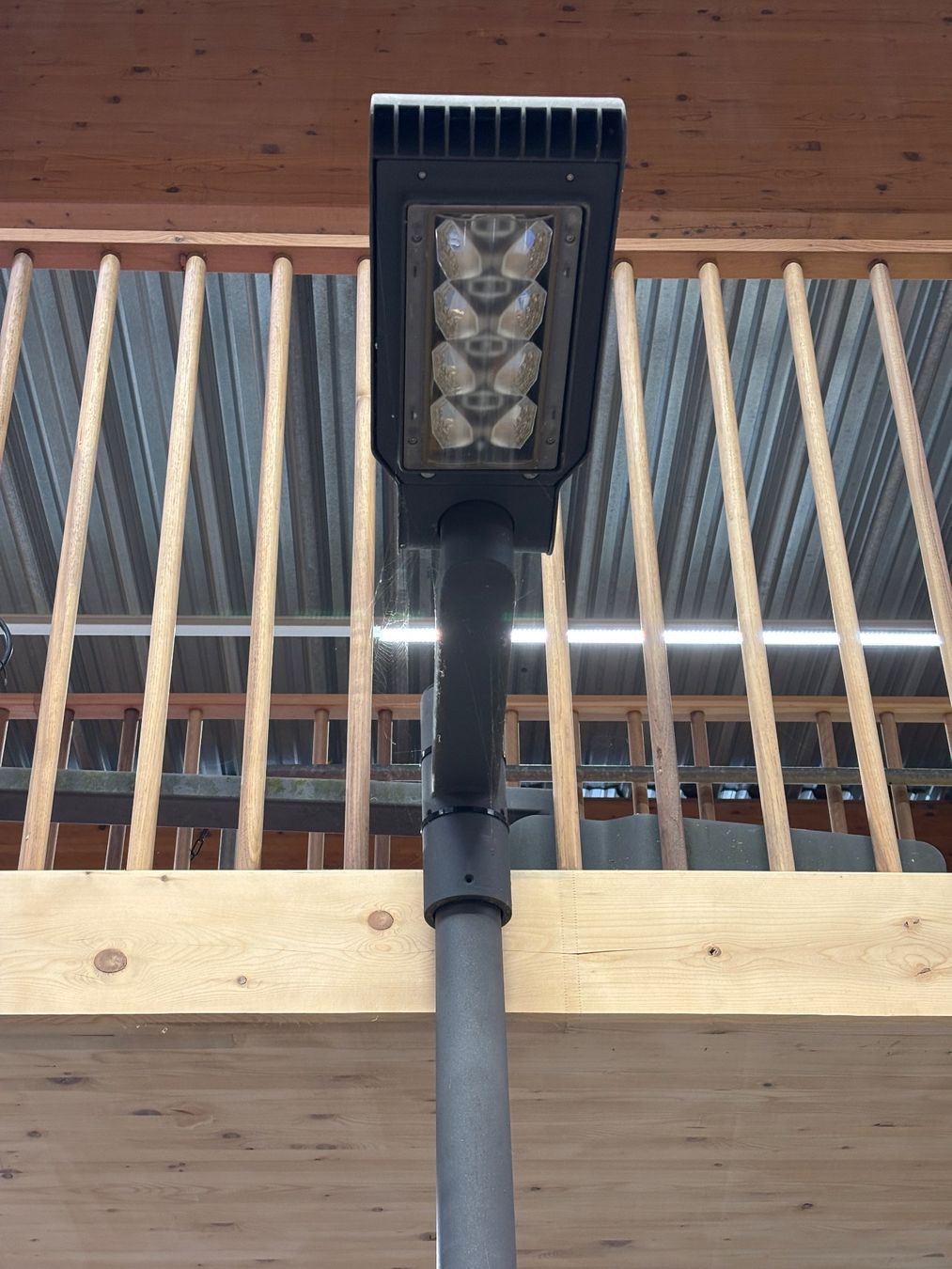 Lampen: 1x Industrielle LED Aussenleuchte, Strassenlampe, Laterne – Gebraucht aus Winterthur von ReUse_Baumarkt 2