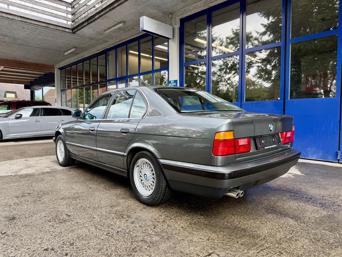 BMW Autos: BMW 525i E34 Limousine – D'occasion à Ostermundigen par Vrenoro.Gold 2