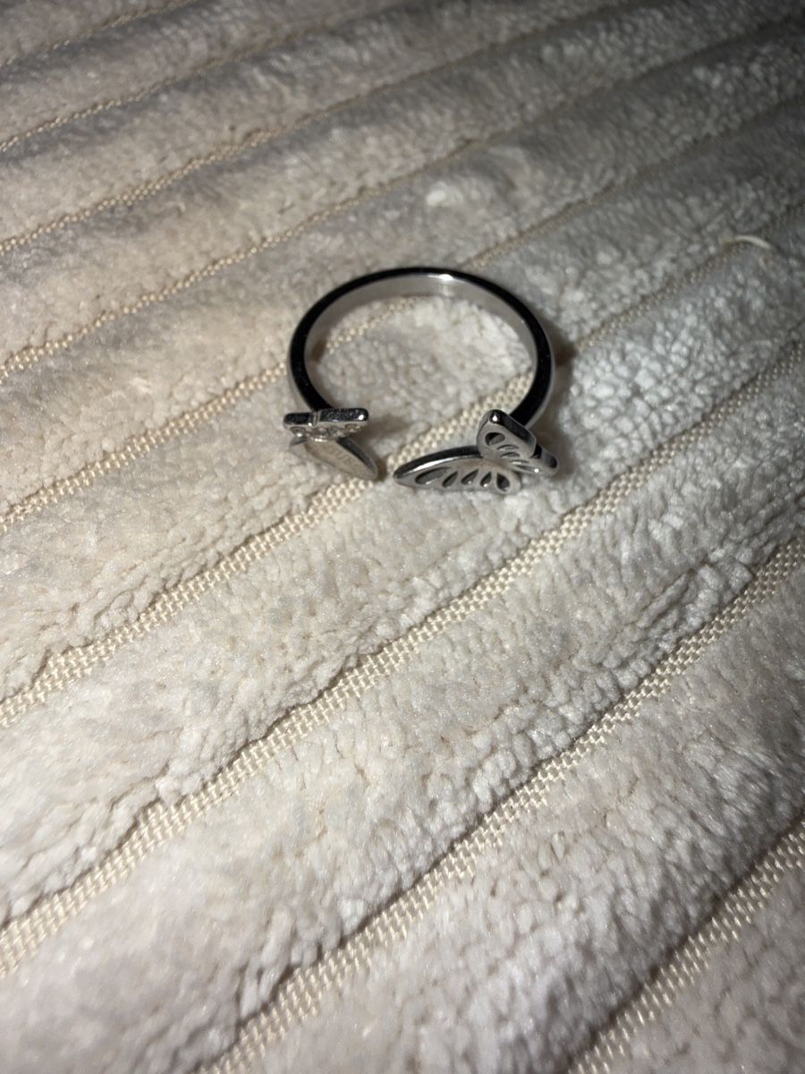 Guess Ringe: Guess Ring FLY AWAY  – Gebraucht aus Zürich von Koller.S 2