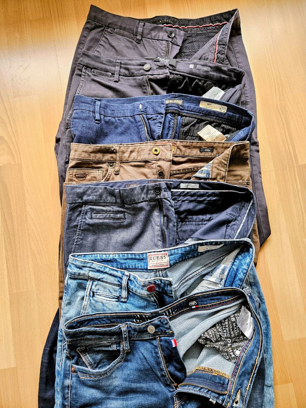 Lotti di vestiti: Markenhosen-Paket Herren – Nuovo (secondo la descrizione) da Schenkon venduto da rawlingson 2