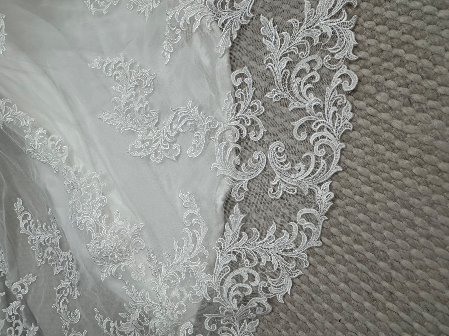 Robes: Hochzeitskleid – D'occasion à Adliswil par Schokoladenkosmos 4