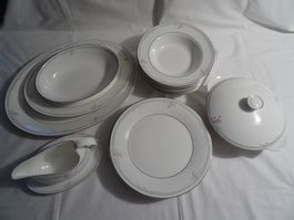 PORZELLAN ROYAL DOULTON ENGLAND