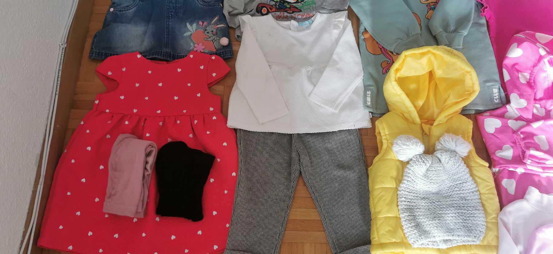 Lotti & Set di vestiti: Kleiderpacket Gr 80-86 – Usato da Winterthur venduto da Katyakaterina 6