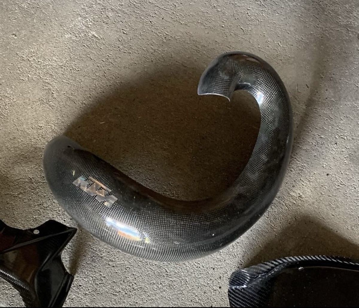 Tutti i ricambio per moto: KTM Carbon expansion cover – Usato da Breganzona venduto da mat_pbq7
